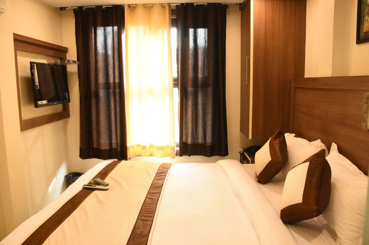 ניו דלהי Hotel Kaushal Palace מראה חיצוני תמונה