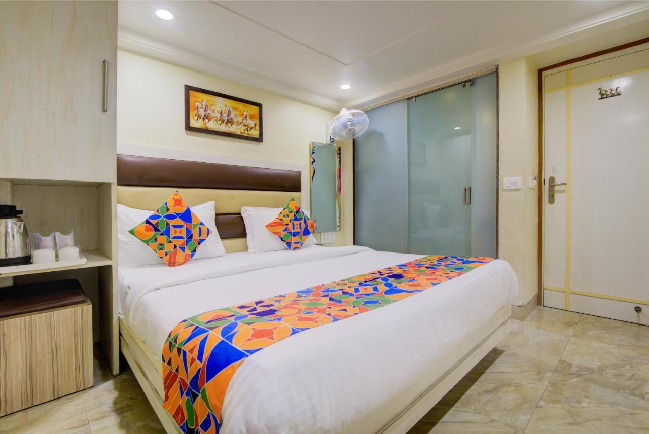 ניו דלהי Hotel Kaushal Palace מראה חיצוני תמונה